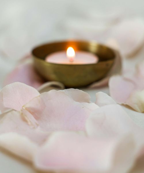 Hand mit Sonnenuntergang